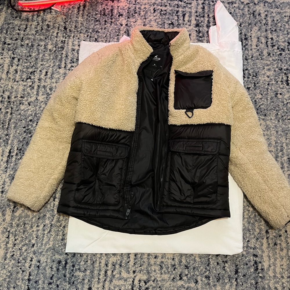 Hollister Sherpa jacket